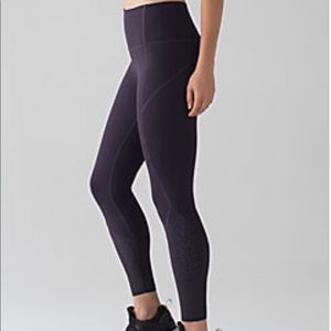 Lululemon Anew Tight 25” size 6